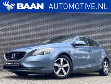 Volvo V40 1.6 D2 Momentum | Leder | Navigatie | Stoelverwarm beschikbaar voor biedingen