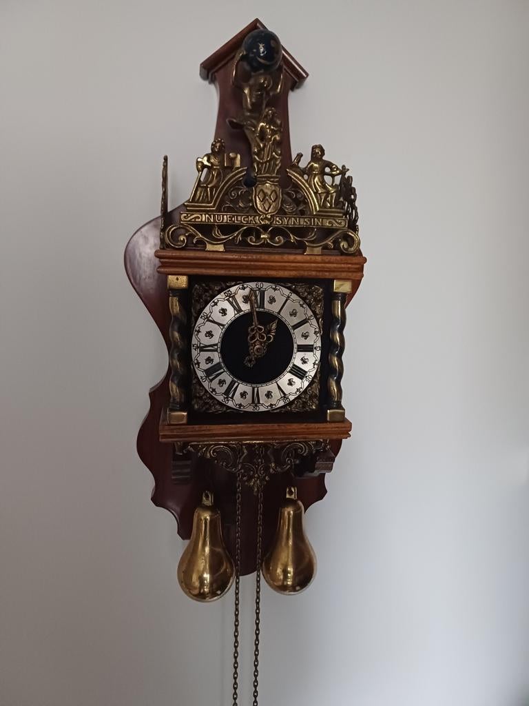 Zaanse Klok 'Nu Elck Syn Sin' met Atlas, Ophalen of Verzenden