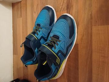 Nette gymschoenen maat 36.  beschikbaar voor biedingen