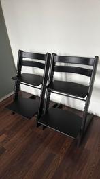 2 x Tripp trapp • Mat Zwart • Nieuw model • Trip trap, Ophalen of Verzenden, Gebruikt, Meegroeistoel, Aanschuifbaar