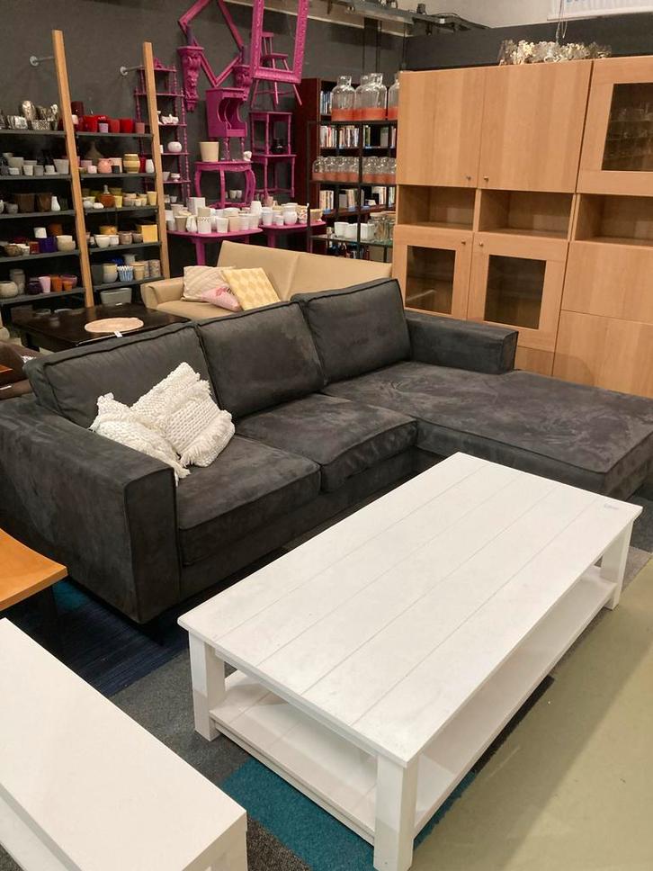Hoekbank met lounge + witte salontafel, Huis en Inrichting, Banken | Bankstellen, Gebruikt, Hoekbank, Vierpersoons of meer, 250 tot 300 cm