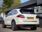 Porsche Cayenne 4.8 TURBO S AUT8 400PK PANODAK LEDER-INT NAV, Auto's, Porsche, Automaat, Gebruikt, 8 cilinders, Wit