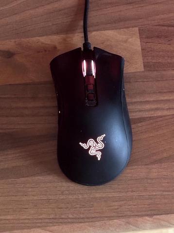 Razer Deathadder V2 Muis beschikbaar voor biedingen