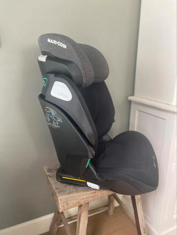 Maxi Cosi i-SIZE - Kore Booster seat 100-135cm beschikbaar voor biedingen