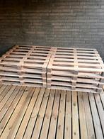 8 pallets  van 1 bij 1 meter, gebruikt als bed, Ophalen, Zo goed als nieuw, 50 mm of meer, Minder dan 200 cm
