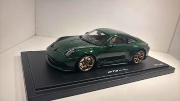 Porsche GT3 mit touring -paket green minichamps 1.18 beschikbaar voor biedingen
