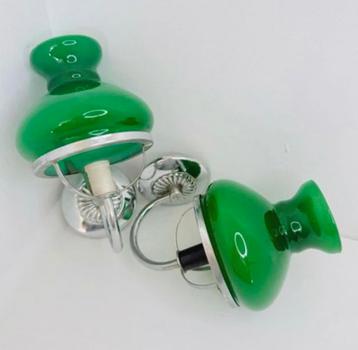 Opaal glazen Wandlampen (2) Smaragdgroen 1960’s beschikbaar voor biedingen