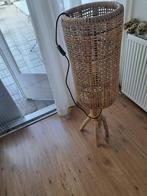 Mooie staande Rieten Lamp, Huis en Inrichting, Lampen | Vloerlampen, Ophalen, 100 tot 150 cm, Zo goed als nieuw, Romantich