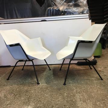 2 IZGS Gispen 416 fauteuil chair kuipstoel stoel beschikbaar voor biedingen