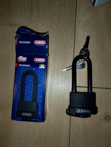 Abus hangslot 6x gelijksluitend beschikbaar voor biedingen
