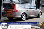 Volvo V70 T4 180 pk Limited Edition, Leer, Xenon, Trekhaak,, Te koop, Zilver of Grijs, Benzine, V70