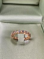 Bron confetti ring  Blauwe Saffieren 18 krt, Sieraden, Tassen en Uiterlijk, Ringen, Blauw, Ophalen of Verzenden, Zo goed als nieuw