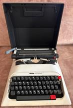 Olivetti Lettera 12 typemachine, Ophalen of Verzenden, Zo goed als nieuw