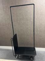 Kledingrekken op wielen - Zwart - 2 stuks, Ophalen, Met wielen, Gebruikt
