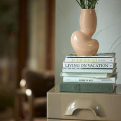 Supermooie vaas HK Living in cream, Huis en Inrichting, Woonaccessoires | Vazen, Nieuw, Minder dan 50 cm, Glas, Ophalen