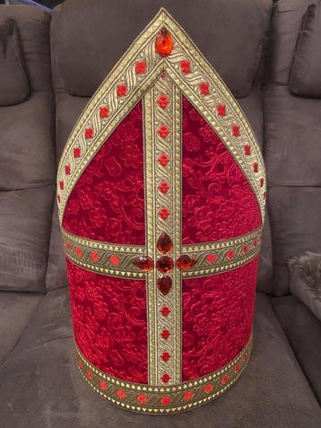 Sinterklaas mijters decoratie XXL mijters beschikbaar voor biedingen