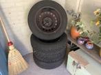 Set winterbanden. ( vw polo), zie foto voor detail. € 150,-, Auto-onderdelen, Banden en Velgen, Ophalen, Nieuw