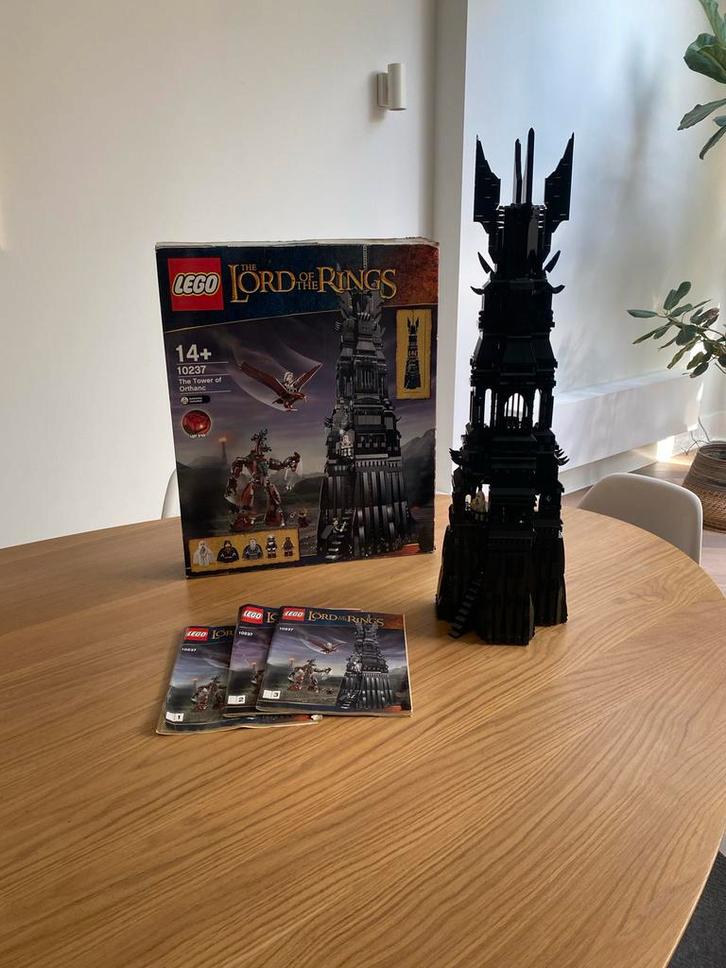 Lego 10237 Lord of the Rings - Toren van Orthanc, Kinderen en Baby's, Speelgoed | Duplo en Lego, Zo goed als nieuw, Lego, Complete set