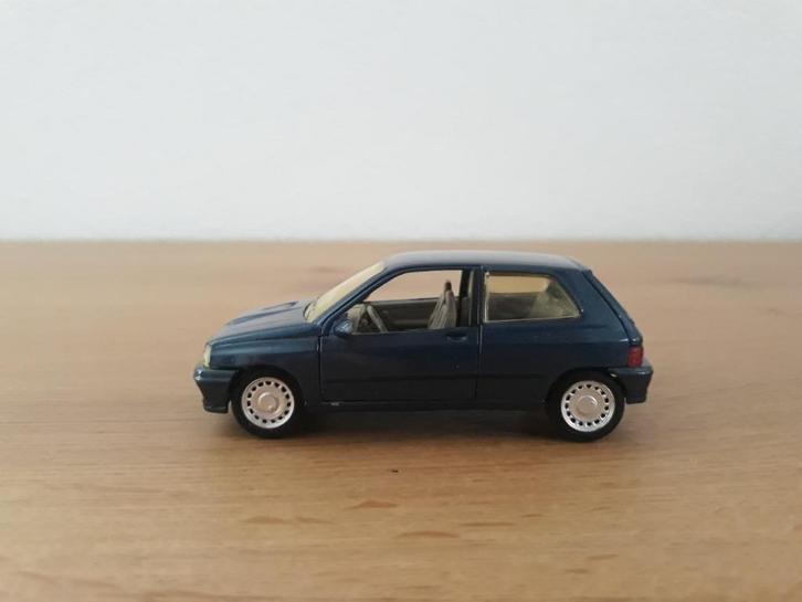 Solido auto Renault Cio schaalmodel met doos, Hobby en Vrije tijd, Modelbouw | Auto's en Voertuigen, Nieuw, Auto, 1:32 tot 1:50