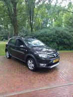 Dacia Sandero 0.9 TCE 66KW Stepway 2014 Zwart 1e eigenaar, Auto's, Dacia, Voorwielaandrijving, 898 cc, Zwart, Handgeschakeld