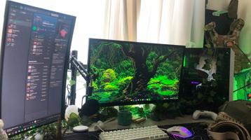 Mooie LG Gaming minitor 4k beschikbaar voor biedingen