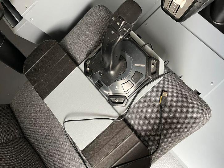 Joystick bieden vanaf €10, Computers en Software, Joysticks, Ophalen of Verzenden