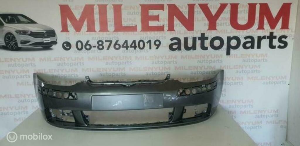 VOLKSWAGEN GOLF 5 BUMPER NIEUW (2003-2008) LA7T, Ophalen of Verzenden, Nieuw, Voor, Bumper