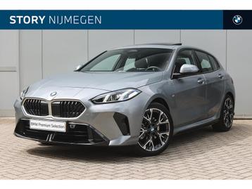 BMW 1 Serie 120 M Sport / Panoramadak / Achteruitrijcamera / beschikbaar voor biedingen