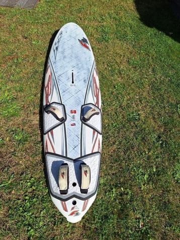 F2 SX Small slalomboard beschikbaar voor biedingen
