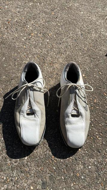 Tiger Woods golfschoenen. Maat: 44 beschikbaar voor biedingen
