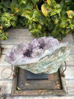 Prachtige Amethist Geode, Verzamelen, Mineralen en Fossielen, Ophalen of Verzenden, Mineraal