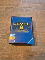 Level 8 - kaartspel, Hobby en Vrije tijd, Gezelschapsspellen | Kaartspellen, Ophalen of Verzenden, Zo goed als nieuw