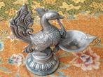 Mooie zware oude Oosterse olielamp van brons als vogel., Antiek en Kunst, Kunst | Niet-Westerse kunst, Ophalen of Verzenden