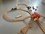 Houten treinbaan 45 onderdelen inclusief BRIO treinen!, Kinderen en Baby's, Ophalen of Verzenden, Gebruikt, Overige typen