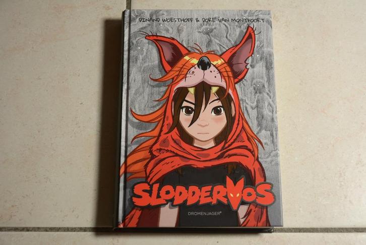 Sloddervos / Dinand Woesthoff Dore van Montfoort , Boeken, Kinderboeken | Jeugd | onder 10 jaar, Zo goed als nieuw, Fictie algemeen