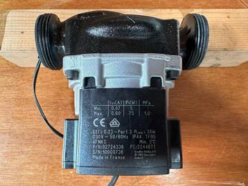 Te koop: Bosch cv pomp UPMO 7M 25 GG 3H PP  beschikbaar voor biedingen
