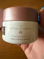 Rituals Sakura Body Scrub - Nooit Gebruikt! 125 gr, Sieraden, Tassen en Uiterlijk, Uiterlijk | Lichaamsverzorging, Ophalen of Verzenden