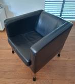 Zwarte strakke leren fauteuil, Ophalen, Zo goed als nieuw, 75 tot 100 cm