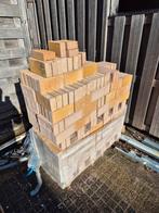 GRATIS! Meteselstenen Geel Naturel vormbak waalformaat, Ophalen, Nieuw, Bakstenen