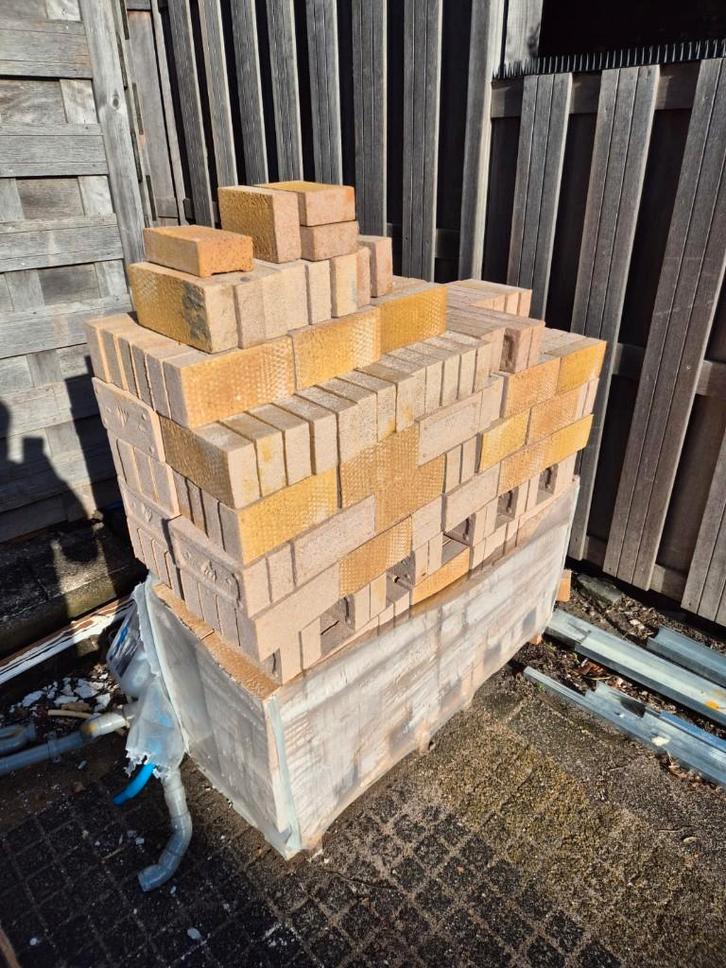 GRATIS! Meteselstenen Geel Naturel vormbak waalformaat, Doe-het-zelf en Verbouw, Metselstenen, Nieuw, Bakstenen, Ophalen