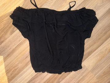 Off shoulder top shirt zwart zwarte 146 topje tshirt beschikbaar voor biedingen