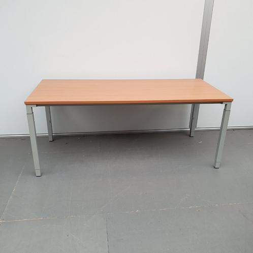 Steelcase bureau werktafel werkplek 180x80 cm beuken blad, Huis en Inrichting, Bureaus, Gebruikt, Bureau, In hoogte verstelbaar