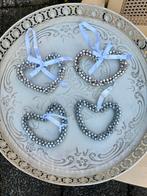 Hartjes Belletjes Kerstboomhangers 🤍🩶, Ophalen of Verzenden, Zo goed als nieuw