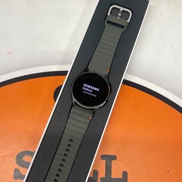 Samsung Galaxy Watch 7 - LTE Bluetooth Wi-Fi GPS - Zeer nett beschikbaar voor biedingen