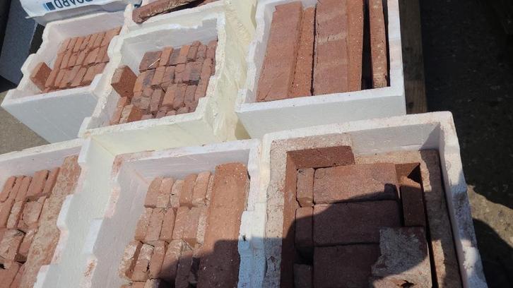 70 - Steenstrips, Doe-het-zelf en Verbouw, Metselstenen, Overige typen, Ophalen