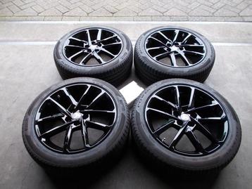 NIEUWE TESLA MODEL 3 VELGEN + NIEUWE BANDEN 235 45 R18 +TPMS beschikbaar voor biedingen