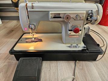 naaimachine PMC beschikbaar voor biedingen