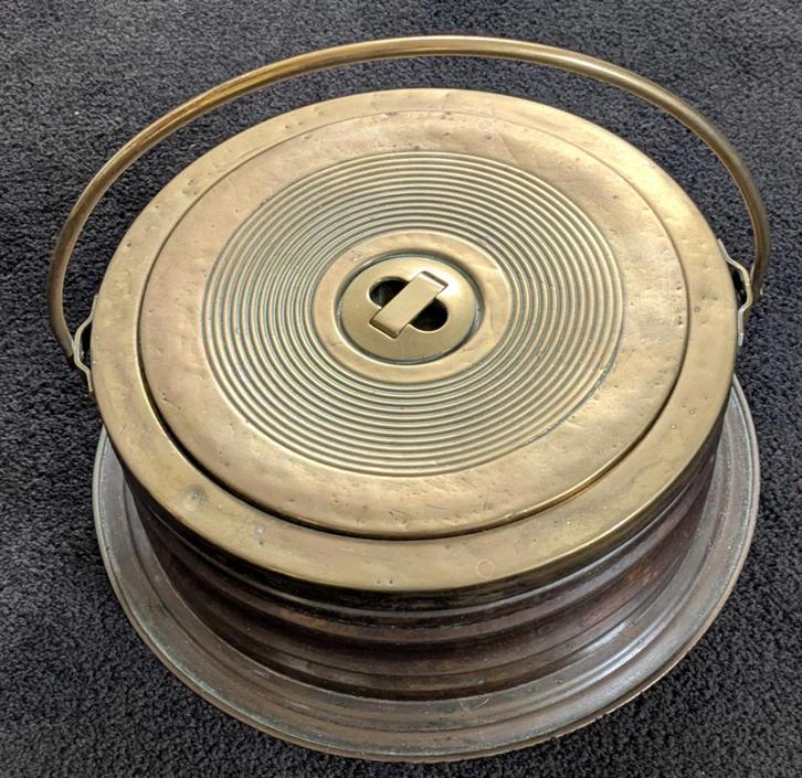 2 x een stoof, Antiek en Kunst, Antiek | Woonaccessoires, Ophalen