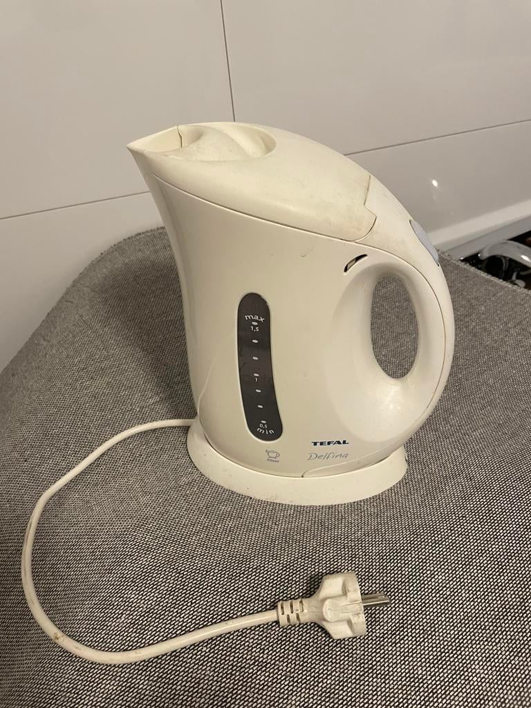 Waterkoker van Tefal, Witgoed en Apparatuur, Waterkokers, 1 tot 2 liter, Ophalen of Verzenden, Zo goed als nieuw
