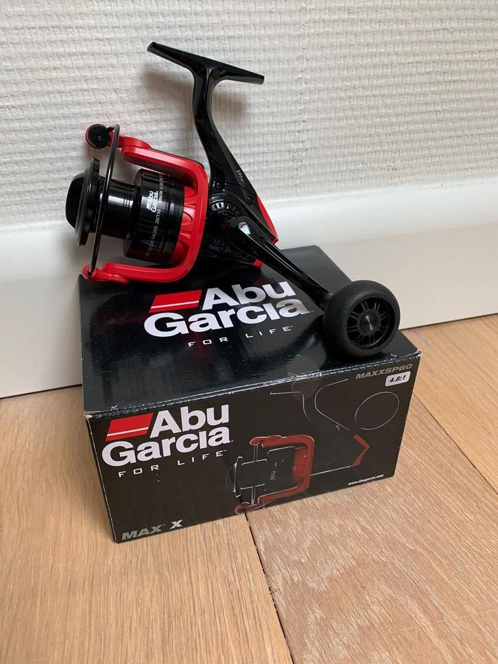 Nieuwe Abu Garcia Max X 1000 & 6000 molens, 4 lagers, Watersport en Boten, Hengelsport | Roofvissen, Nieuw, Molen, Ophalen of Verzenden